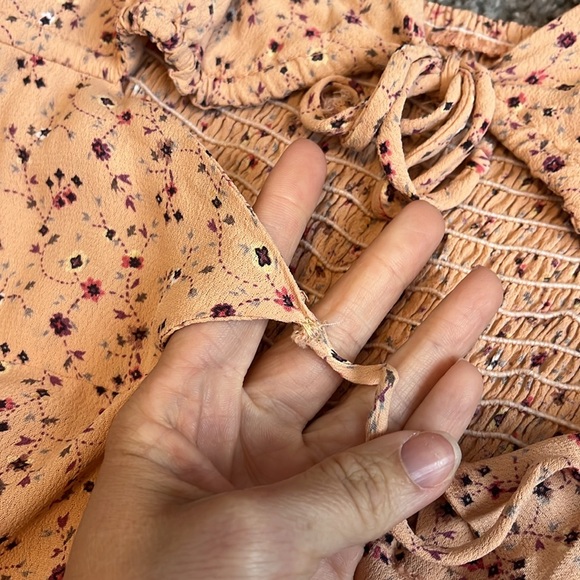 BLUE LIFE Retro Tie Front Floral Romper Petal 🌼 - Picture 11 of 12